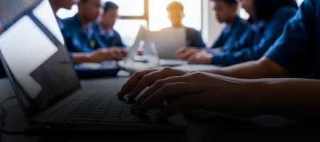 Keterbatasan Infrastruktur & Perangkat